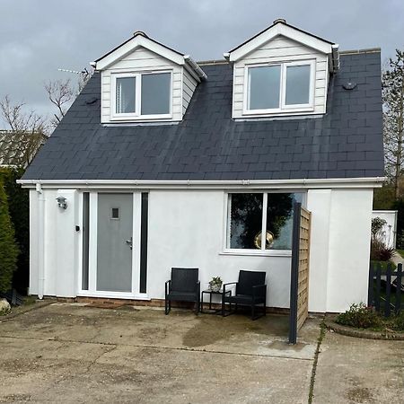 Вилла The Bolt Hole Hythe Panoramic Coast And Sea Views Экстерьер фото