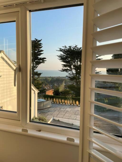 Вилла The Bolt Hole Hythe Panoramic Coast And Sea Views Экстерьер фото
